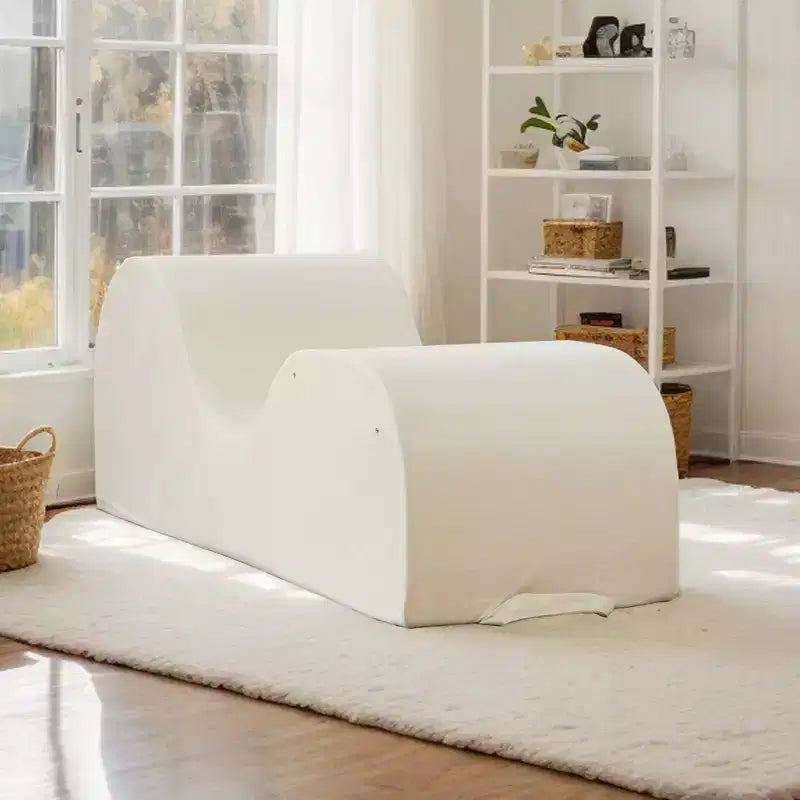Sedia yoga, chaise longue moderna per lo yoga