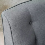 Poltrona imbottita a capitonné Mid-Century Modern